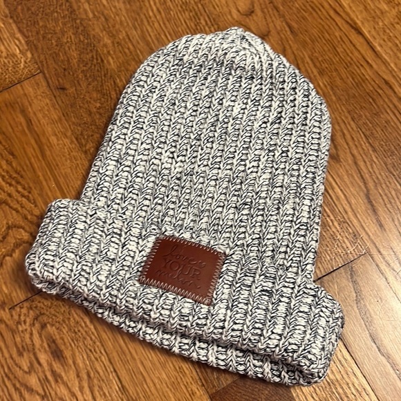 Love Your Melon Accessories - Love Your Melon Toboggan